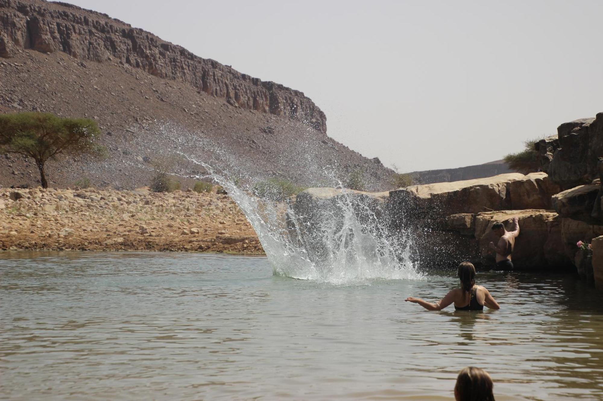 Bivouac Les Nomades & Foum Zguid To Chegaga Tours Hotel Exterior photo